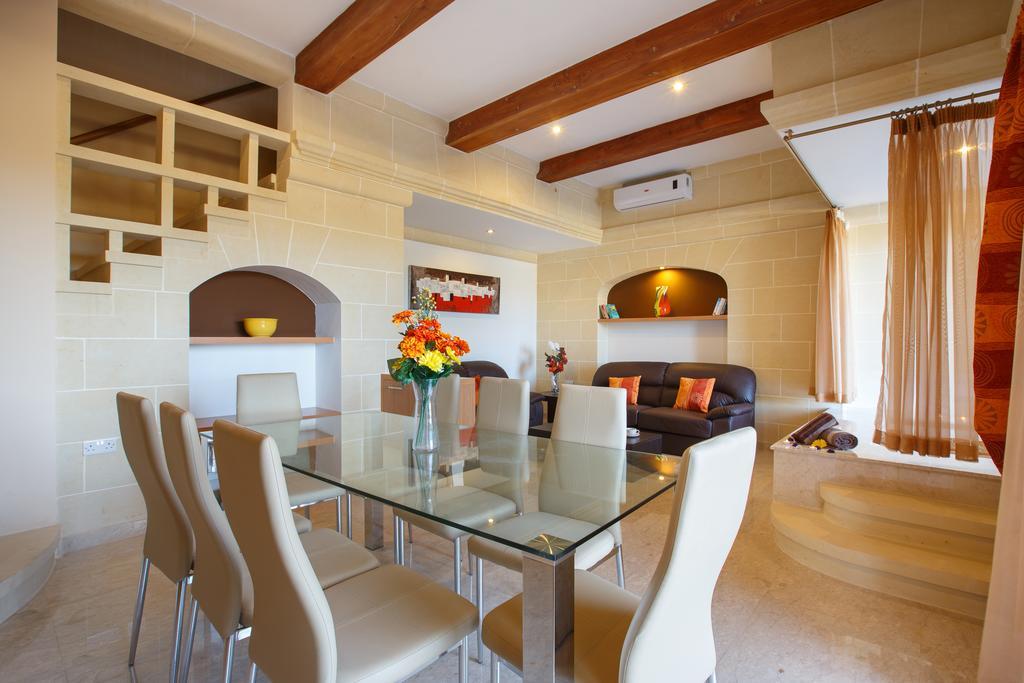 Carini Farmhouses Għarb Habitación foto